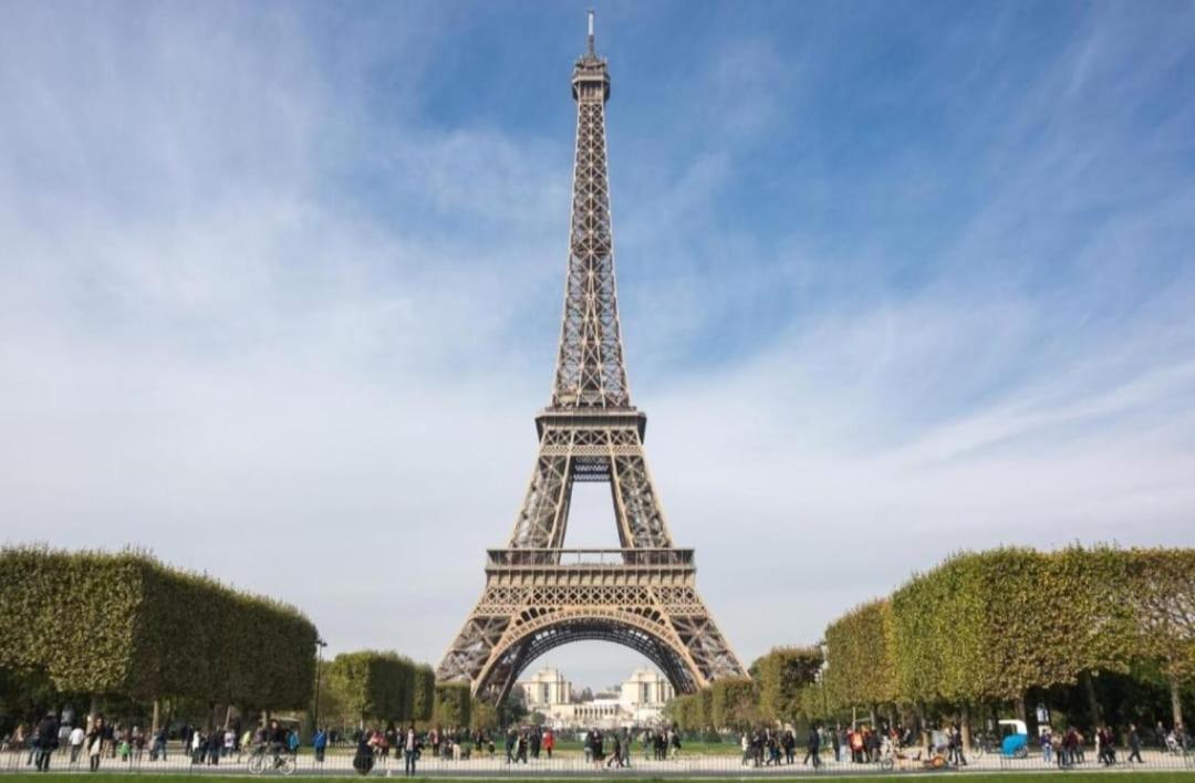 Au Coeur Du Paris. Parigi