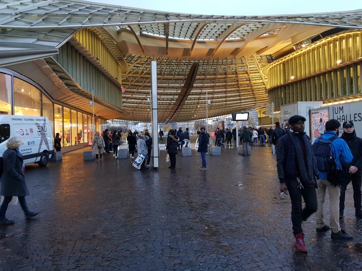 Au Coeur Du Paris. Parigi