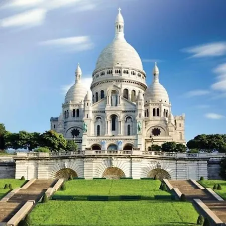 Au Coeur Du Paris. Apartment Paris